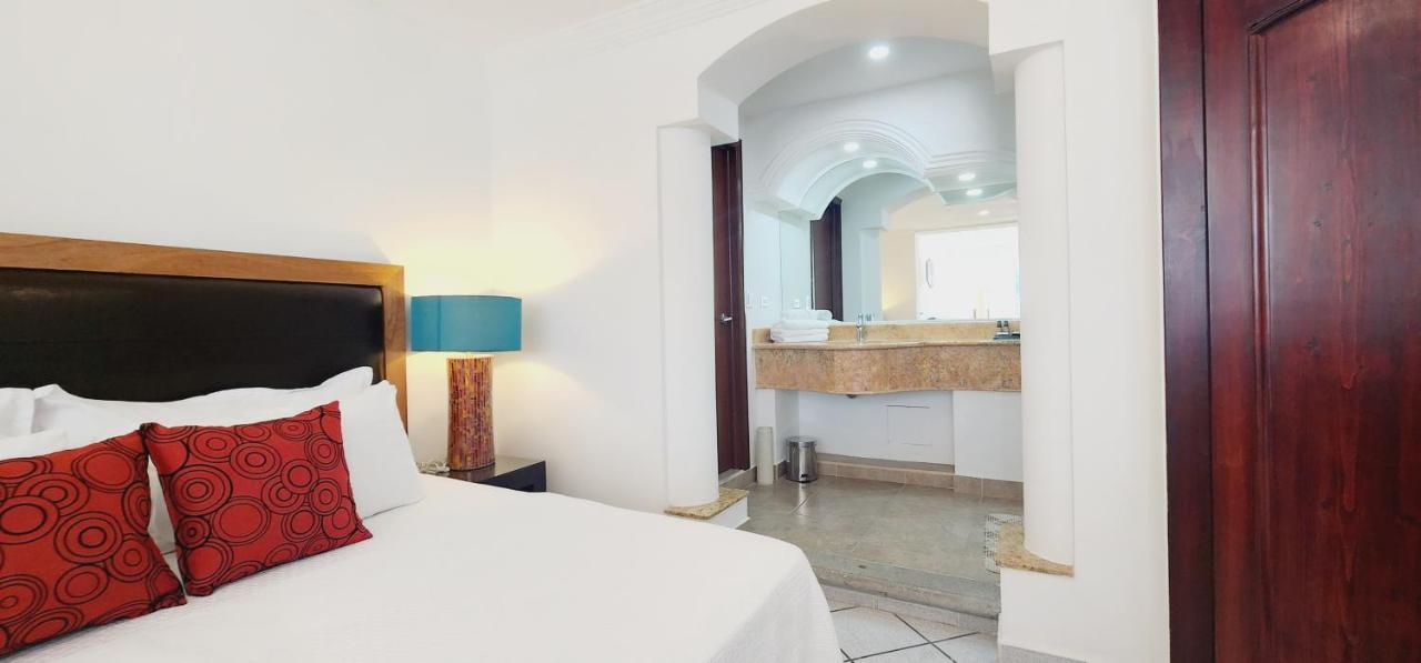 Hotel Boutique Plaza Doradas San Jose del Cabo Exterior photo